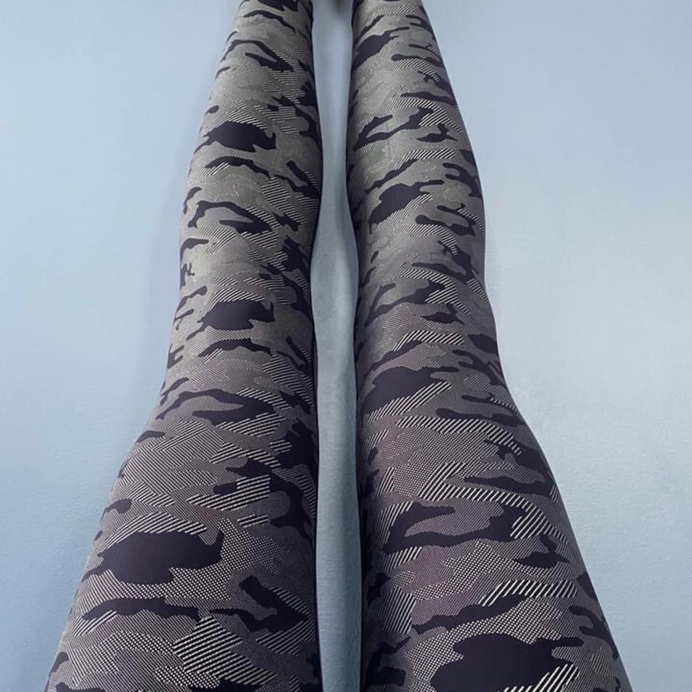 Zyia Silver Camo Supreme (8-10)